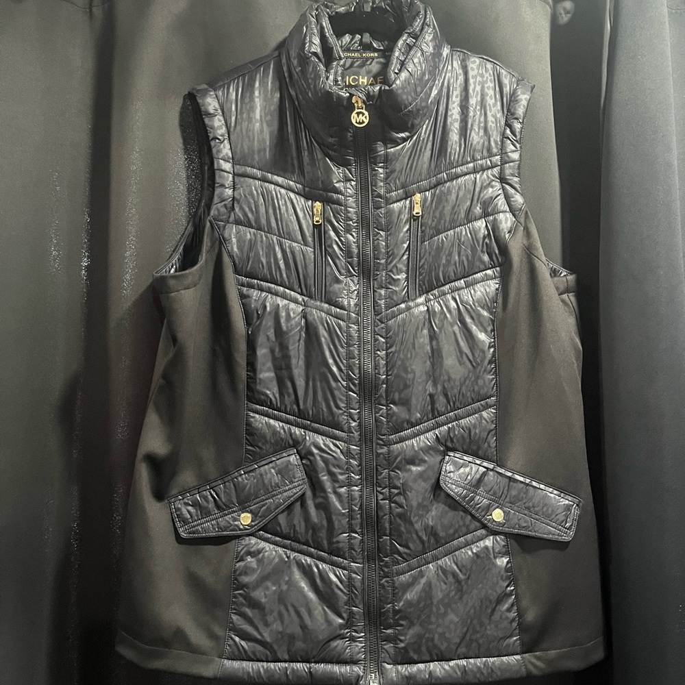 Plus size Michael lots puffer vest